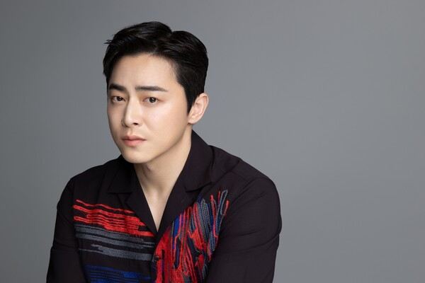 조정석, '2025 브랜드 대상' 가장 영향력 있는 남자배우 선정
