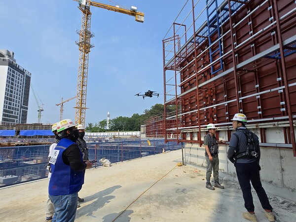 HDC현대산업개발은 안전 품질을 개선해 건설 기술 경쟁력을 강화해 나가 아이파크 품질을 높이고 있다. 사진=HDC현대산업개발