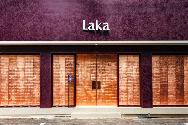 라카의 국내 첫 오프라인 플래그십 스토어가 오픈했다. 사진=라카 코스메틱스, 레페리 알렉스디자인
