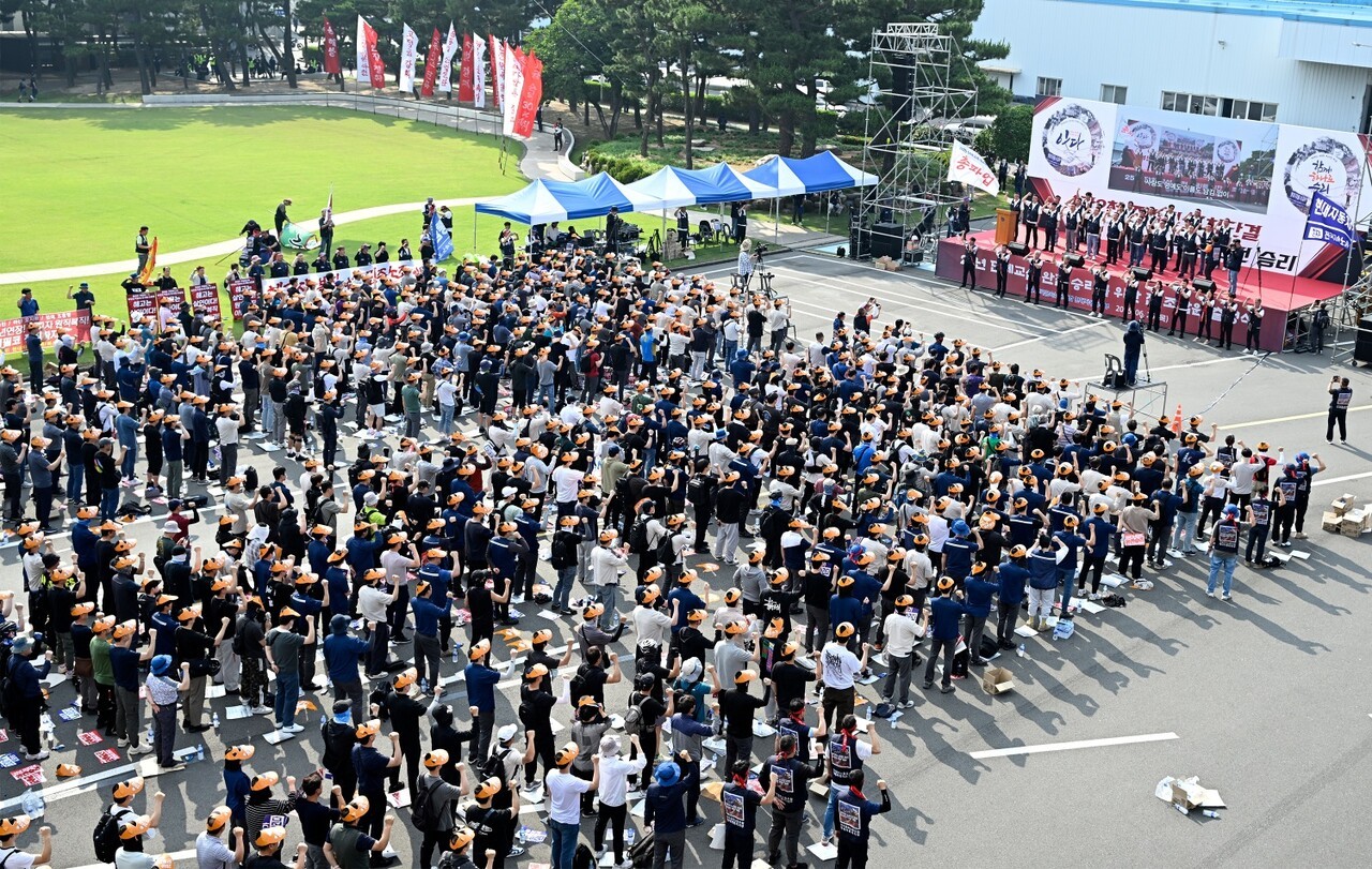 현대자동차 울산공장에서 노조 조합원들이 부분파업 집회를 열고 있다. 노조는 9월 3일부터 5일까지 울산·아산공장에서 부분파업을 진행 중이다. 사진=뉴시스