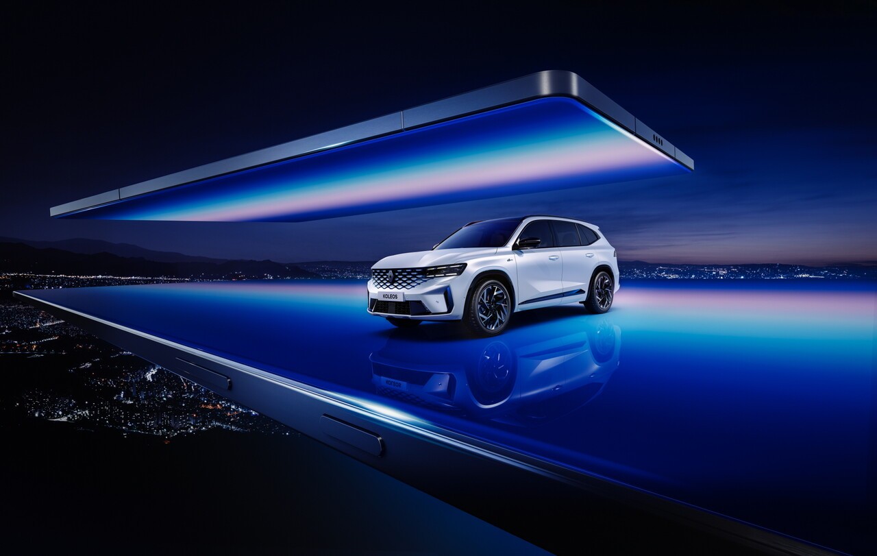 르노코리아가 그랑 콜레오스 출시 1주년을 맞아 고객 선호 사양을 새롭게 적용한 2026년형 모델을 선보였다. 사진=르노코리아