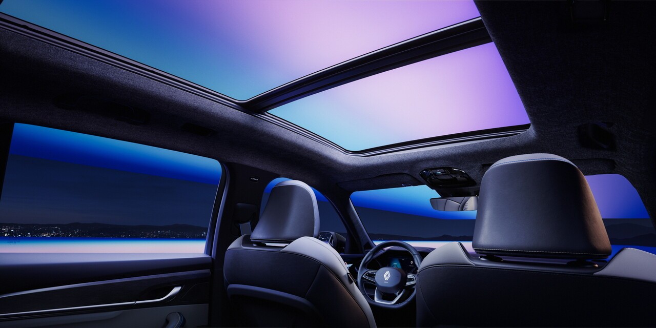 2026년 그랑 콜레오스에 파노라마 선루프가 적용됐다. 사진=르노코리아