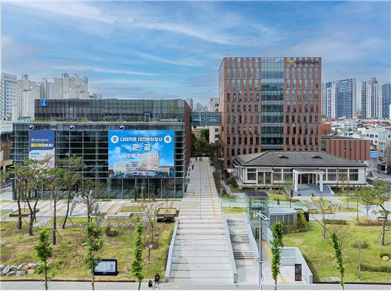 ㅎㅎㅎ 사진=캠코