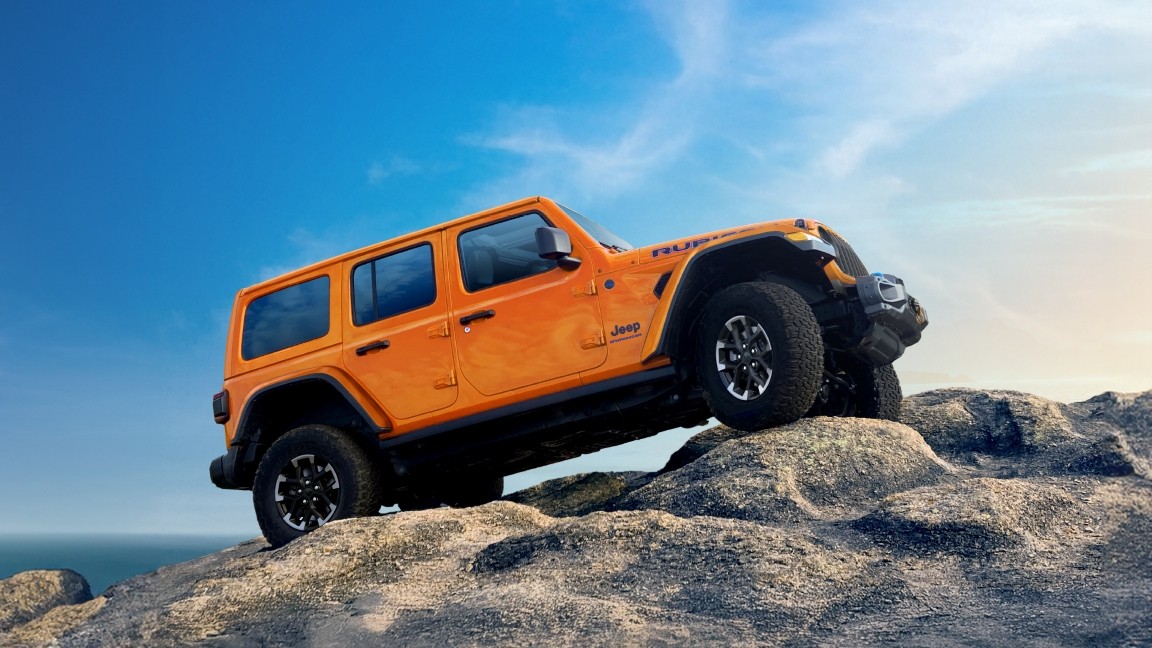 지프는 건군 77주년 국군의 날을 맞아 직업군인과 국가유공자를 대상으로 전 차종 3% 특별 할인 프로모션을 진행한다. 사진=지프