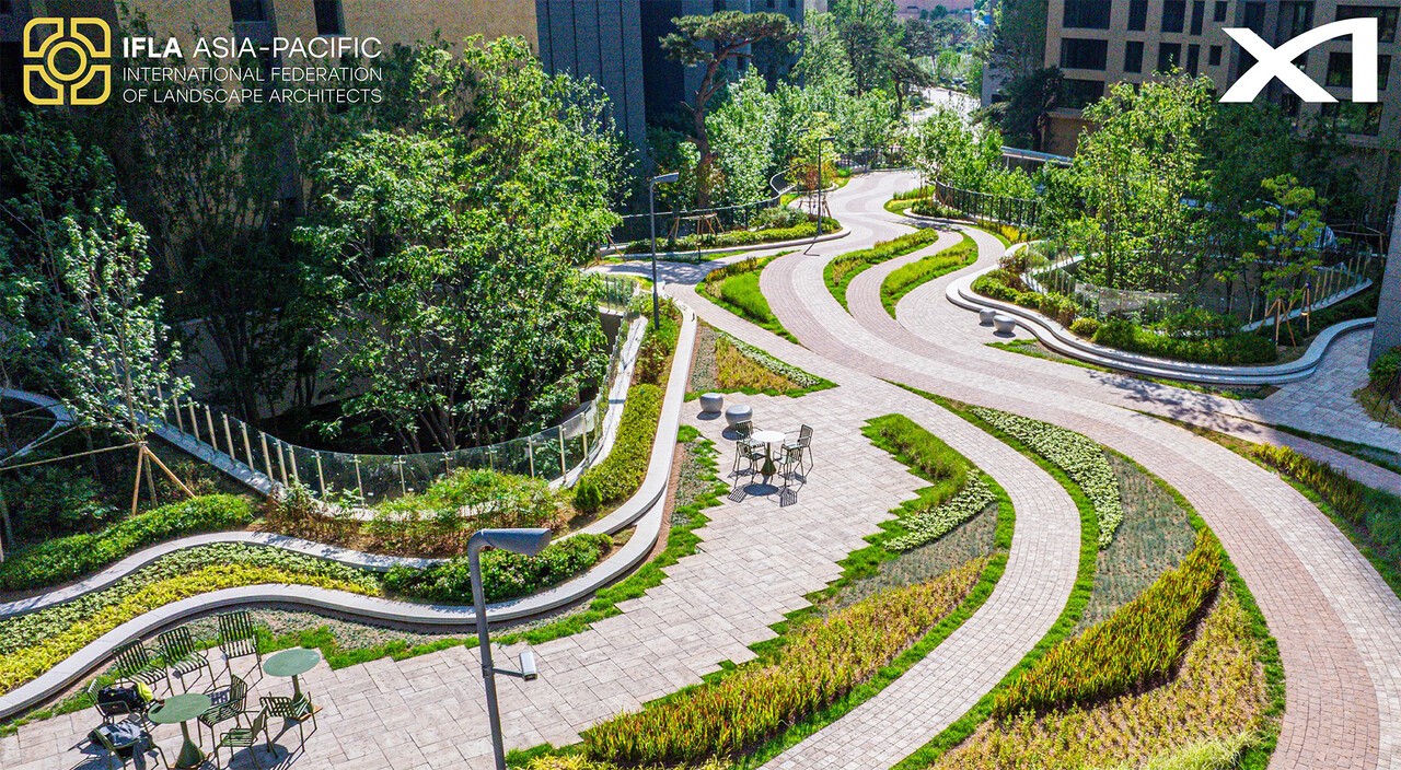 GS건설은 서울 서초구 '메이플자이'가 세계조경가협회(IFLA) 아시아·태평양지역 조경 어워드에서 주거·도시경관 등 2개 부문 본상을 수상했다. 사진=GS건설