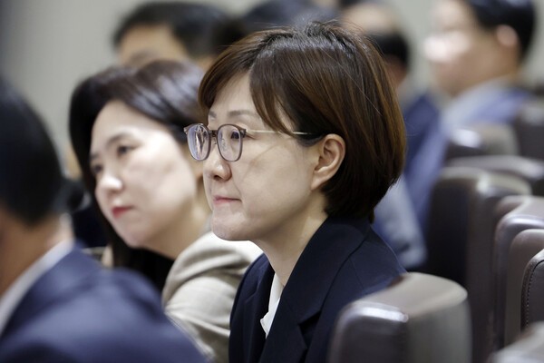 지난 10월 국무회의에 배석한 김현지 제1부속실장. 사진=뉴시스