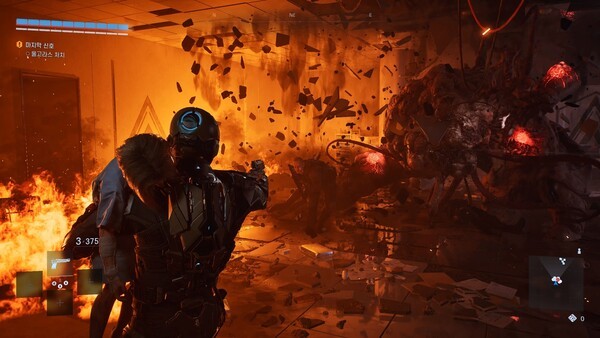 울고라스와의 전투 장면. 사진=엔씨소프트