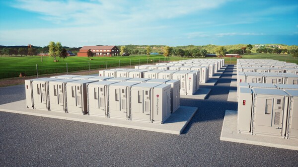 LG에너지솔루션은 충북도 오창 에너지플랜트애서 국내 에너지 산업 생태계 강화를 위해 ESS(에너지저장장치)용 LFP 배터리를 생산한다고 17일 밝혔다. 사진=뉴시스