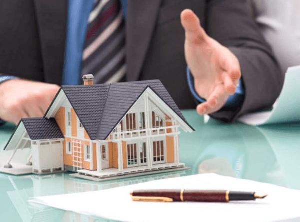 고정형 주식담보대출 금리에 이어 변동형 주담대 금리가 연 6%로 오르면서 저금리 대출을 받은 '영끌족'의 부담이 커졌다. 사진=한국주택금융공사