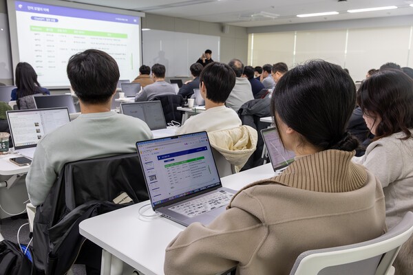 KT가 KT 판교 사옥에 AI 전문 교육 공간인 ‘AI Campus’를 개소했다. 사진=KT