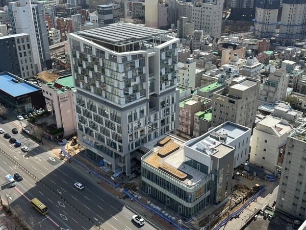 캠코, 청년주택·공공업무시설 결합한 '나라키움 부산 온타워' 준공 - 뉴스 썸네일 이미지