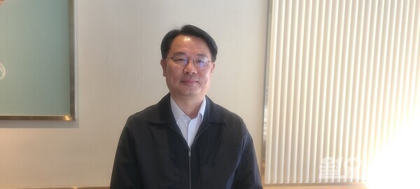 코어닥스, 금융 전문가 대표 영입·은행계좌 발급 박차 - 뉴스 썸네일 이미지