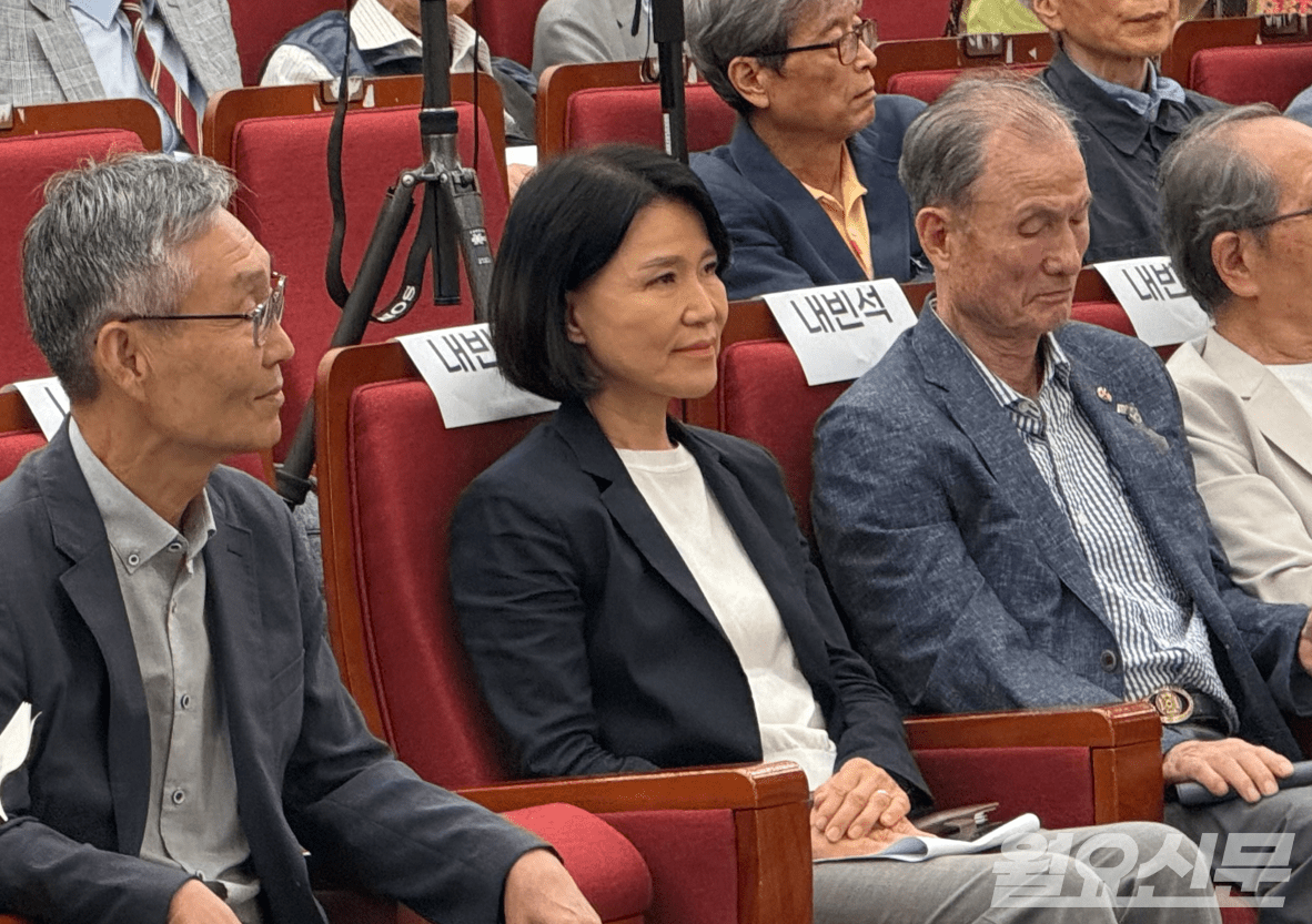이진숙 '<b>5·18</b> 재조명 포럼' 후폭풍…진보당도 국회의원 제명 촉구